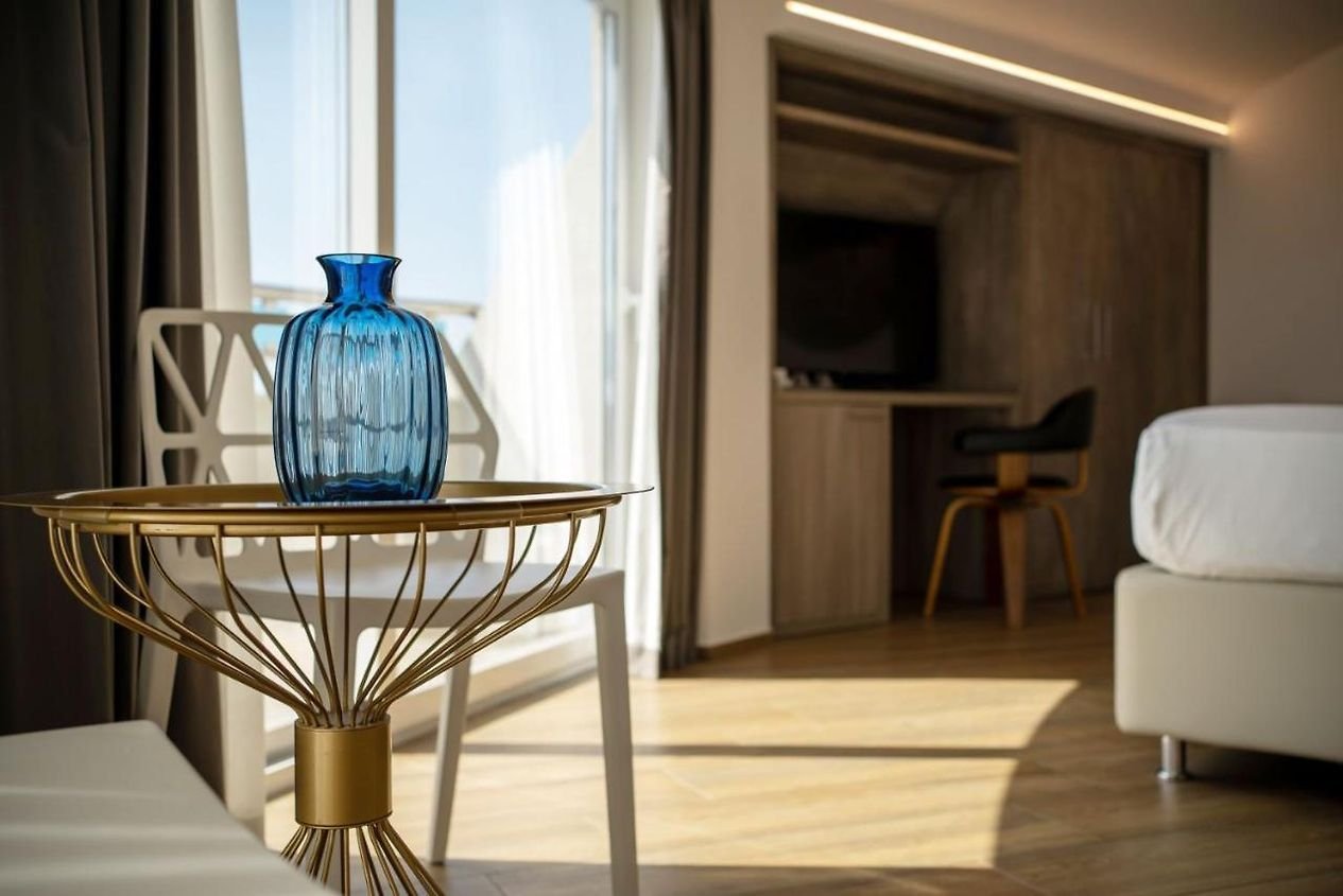 Foto 9 Grand Hotel Faraglioni Aci Trezza, 08