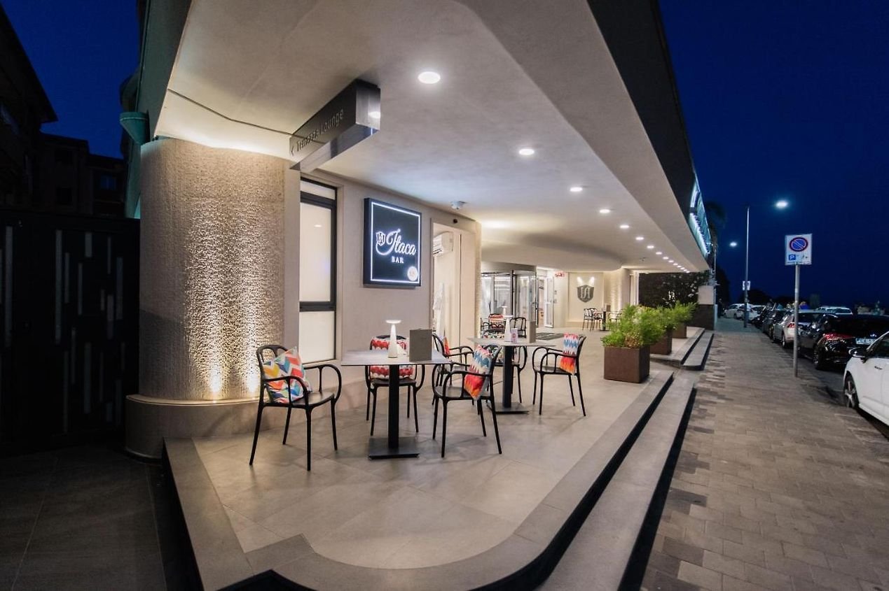 Foto 17 Grand Hotel Faraglioni Aci Trezza, 16