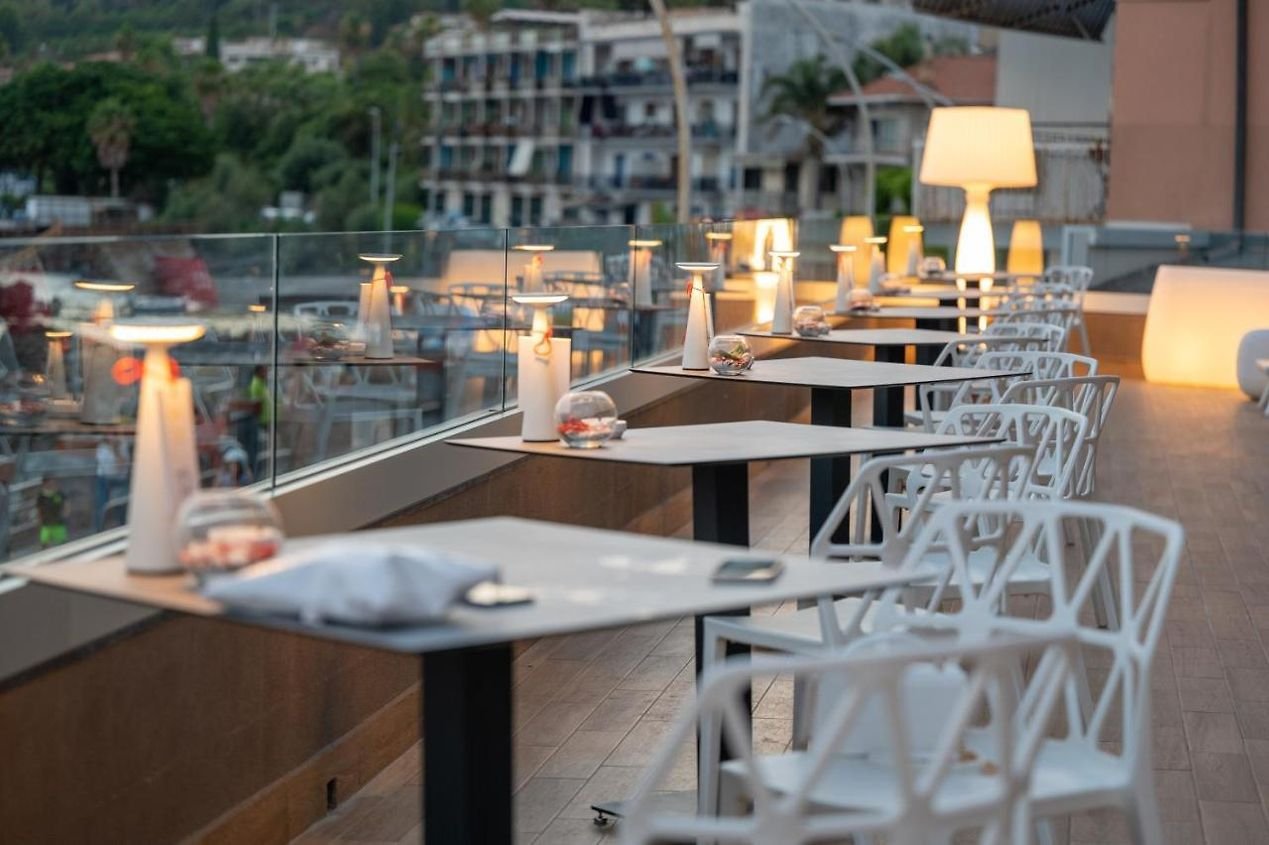 Foto 18 Grand Hotel Faraglioni Aci Trezza, 17