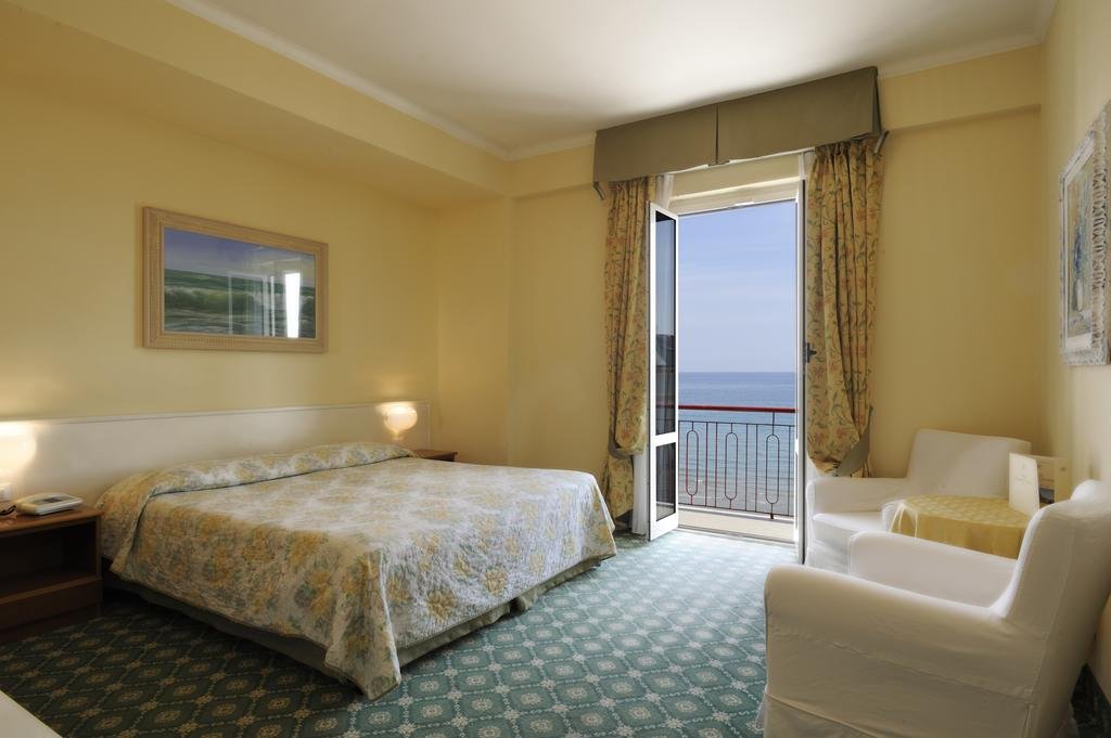 Foto 4 Hotel Europa & Concordia Alassio, 03