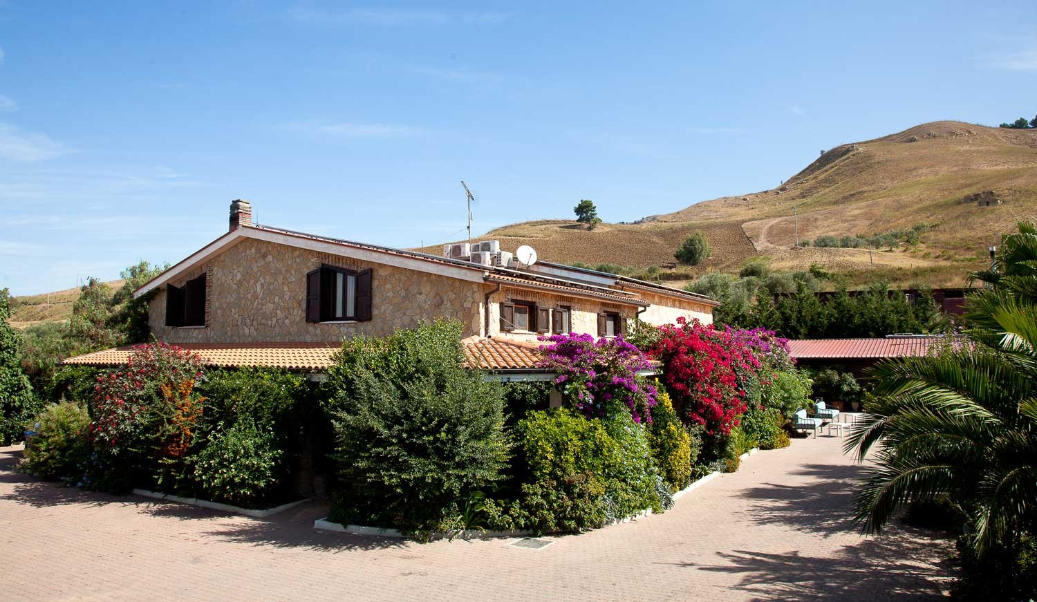 Foto 2 Agriturismo al Lago Verde Alia, 01