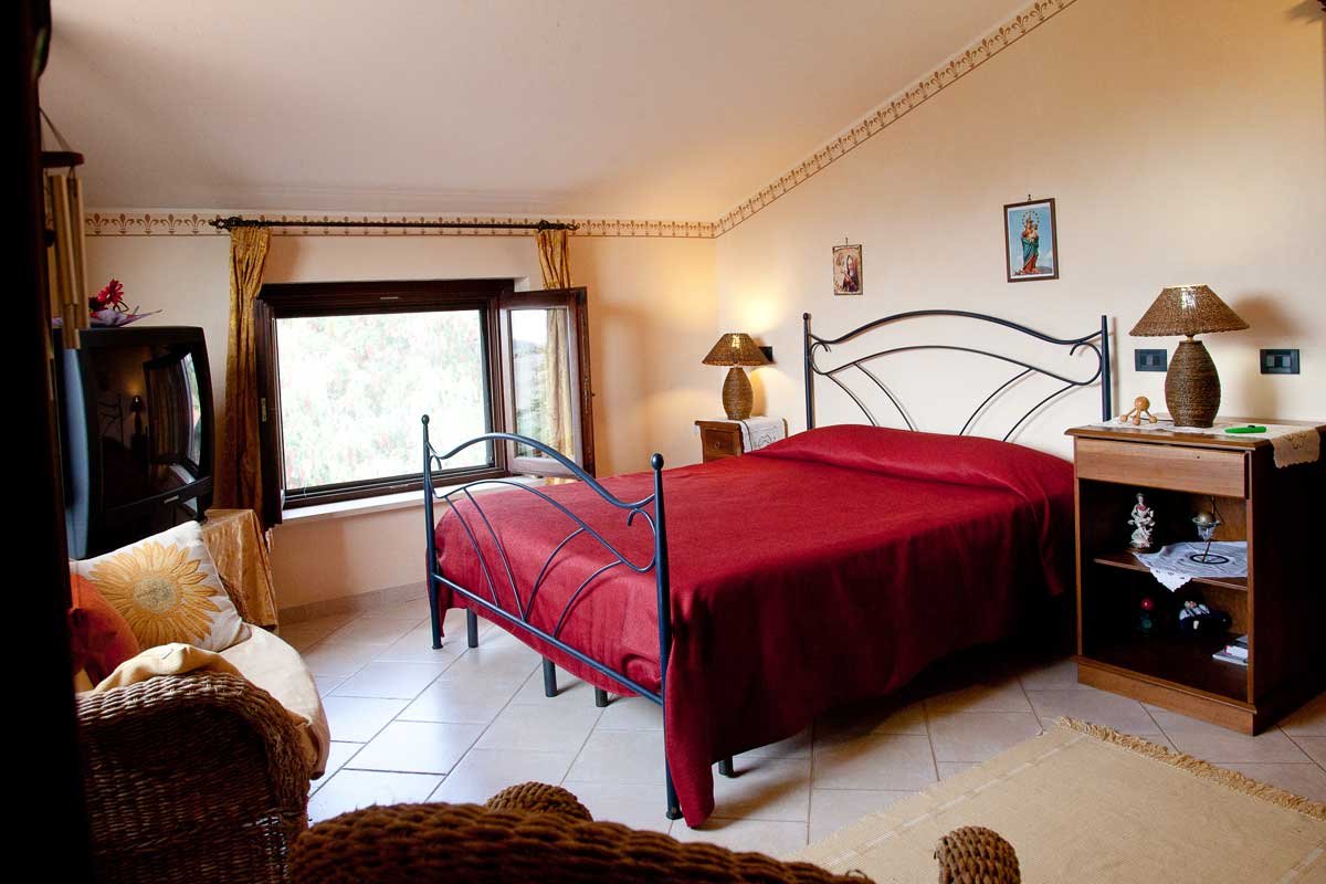 Foto 3 Agriturismo al Lago Verde Alia, 02