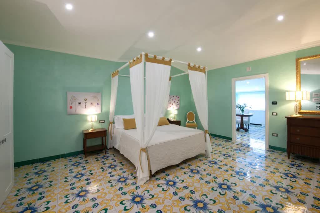 Foto 6 L'Araba Fenice Hotel & Resort Altavilla Silentina, 05