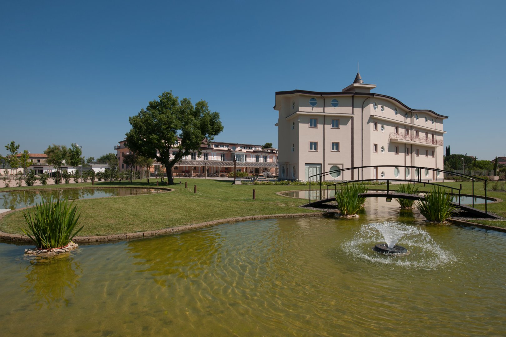 Foto 2 Astrea Wellness & Spa Altavilla Silentina, 01