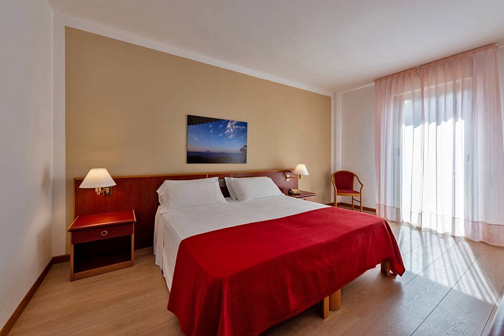 Foto 3 Hotel & Resort Torre Normanna Altavilla Milicia, 02