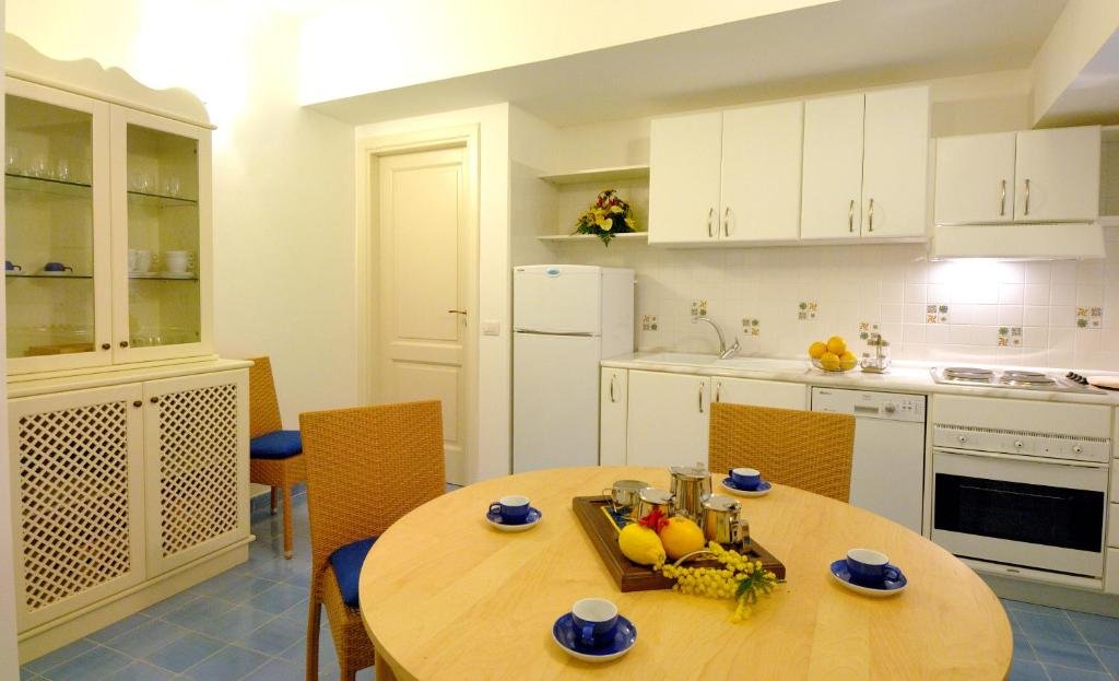 Foto 9 Hotel Aurora Amalfi, 08