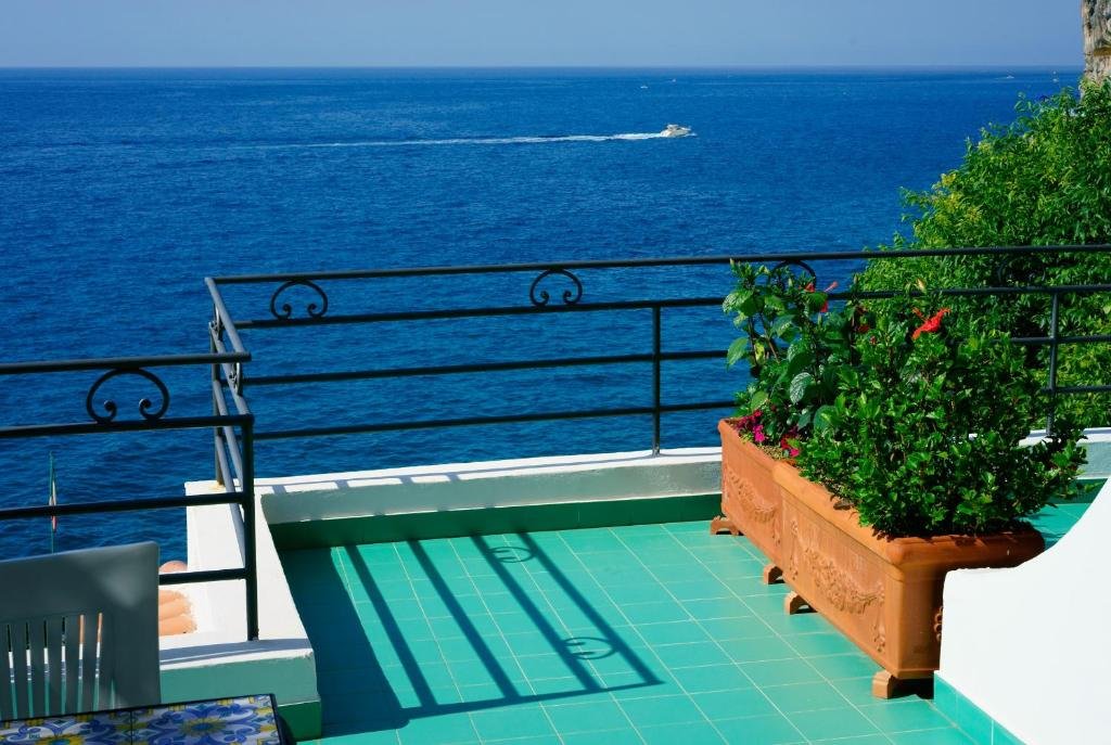 Foto 12 Hotel Aurora Amalfi, 11