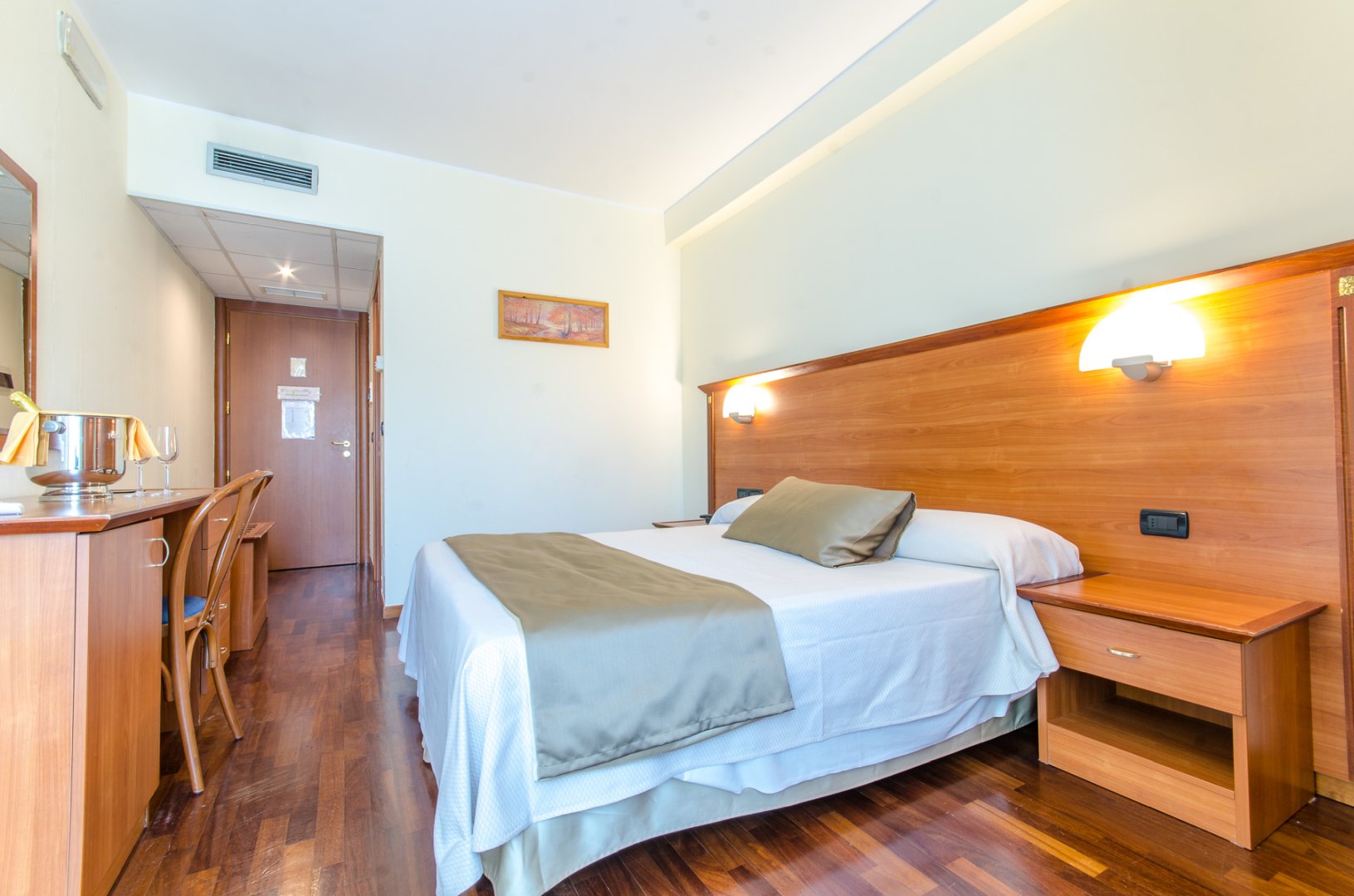 Foto 4 Hotel Federico II L'Aquila , 03