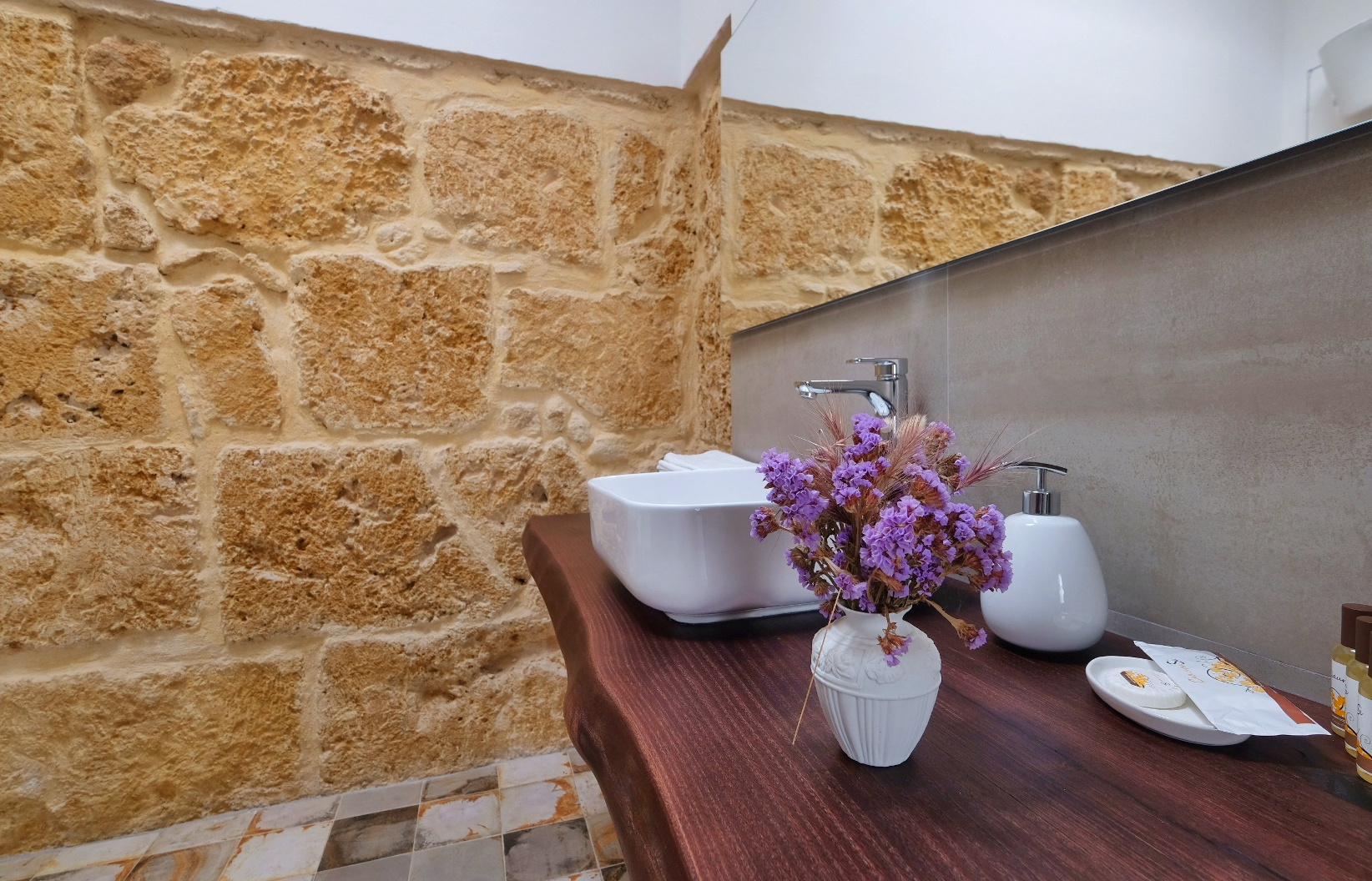 Foto 7 Morfeo Charming Rooms & Relax Avola, 06