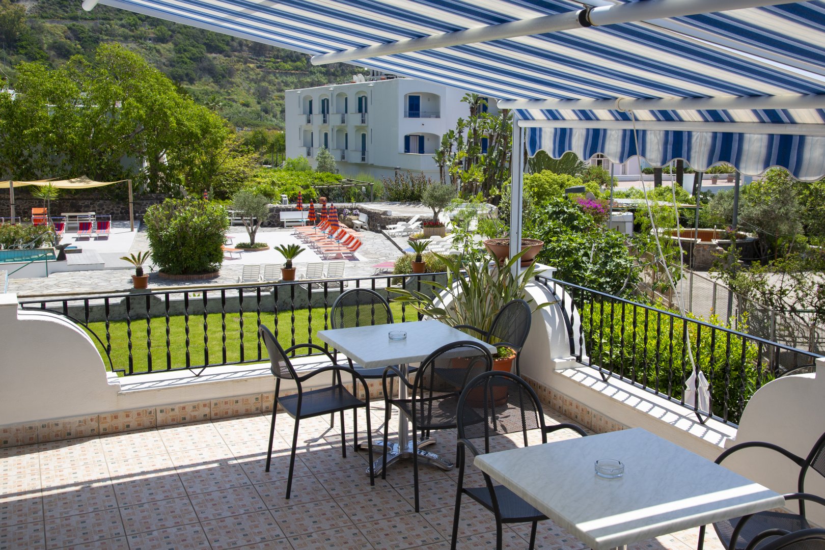 Foto 18 Hotel La Mandorla Barano d'Ischia - Maronti, 17