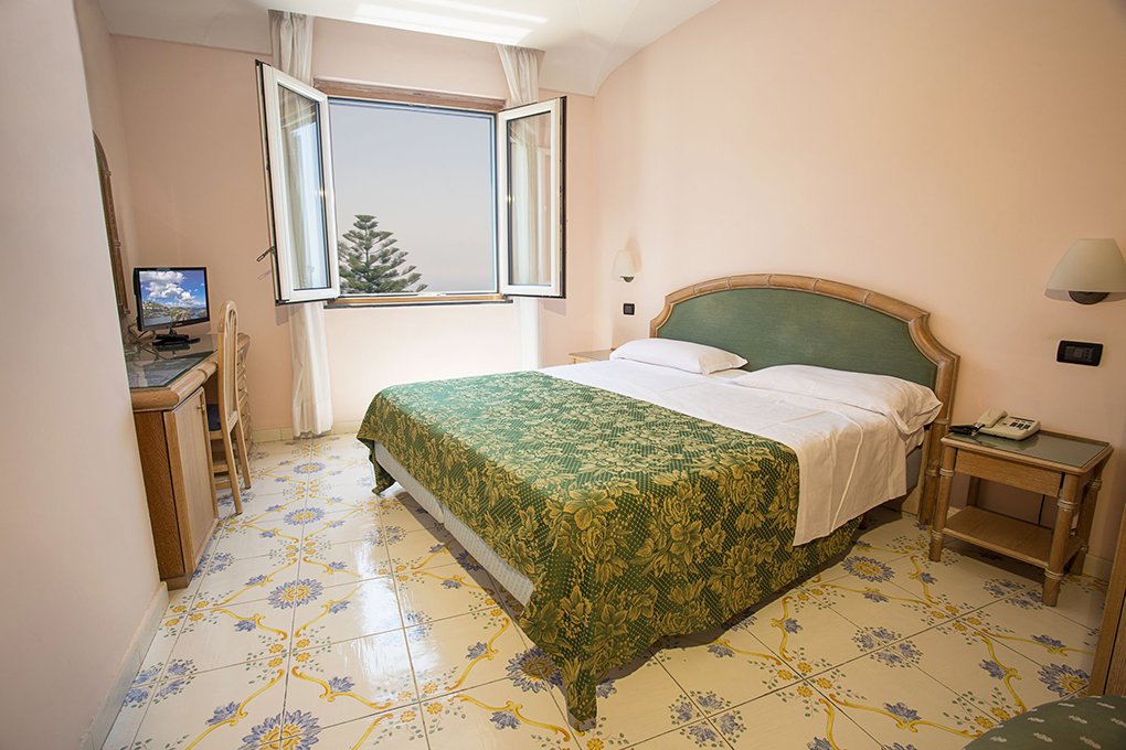 Barano d'Ischia - Maronti, 01