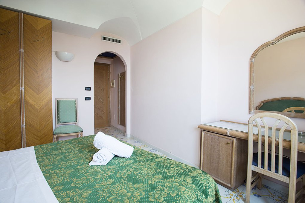 Barano d'Ischia - Maronti, 01