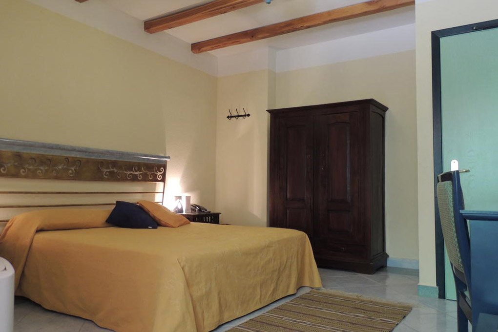 Foto 9 Hotel Su Lithu Bitti, 08