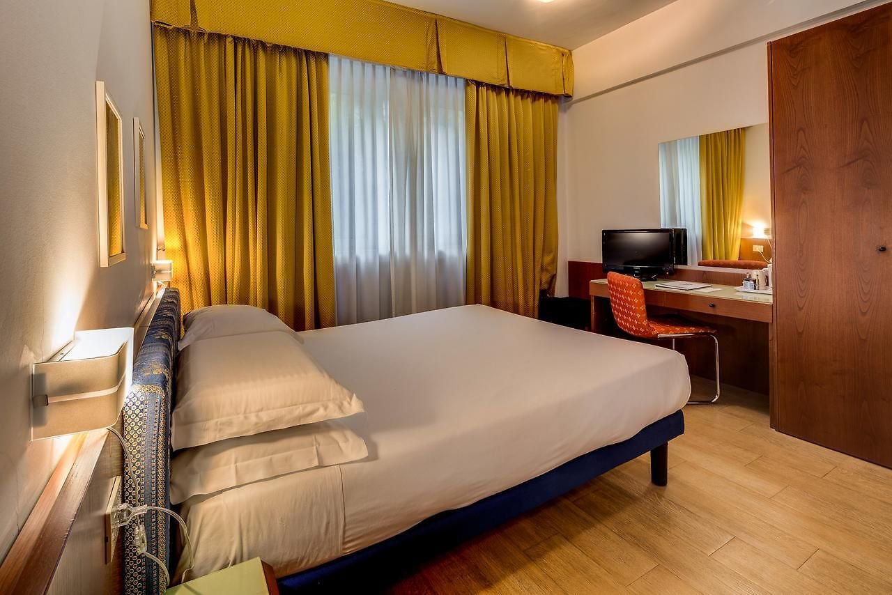 Foto 4 Best Western City Hotel Bologna Stazione Centrale, 03