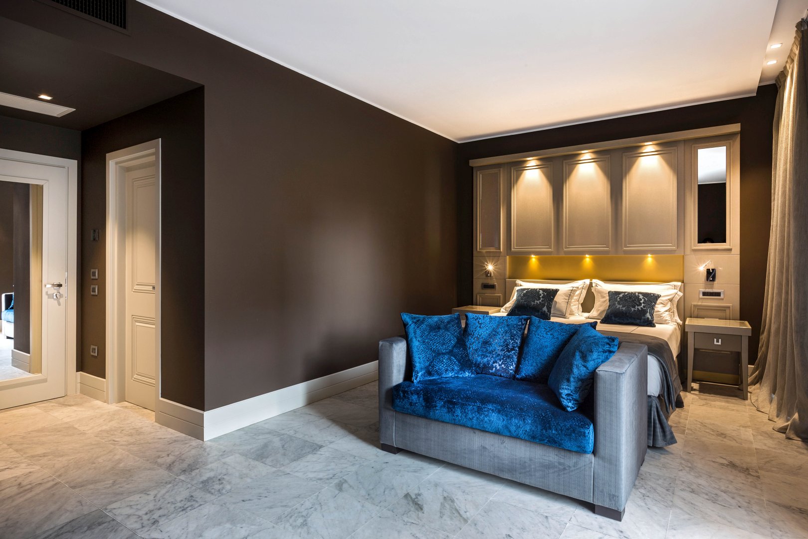 Foto 11 Palazzo Doglio Cagliari, 03