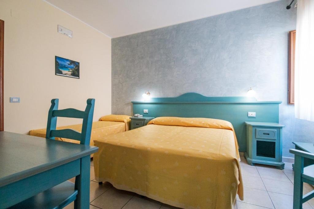 Foto 4 Hotel San Francisco Cala Gonone, 03