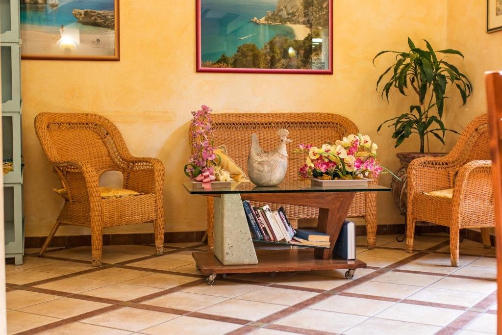 Foto 14 Hotel San Francisco Cala Gonone, 13