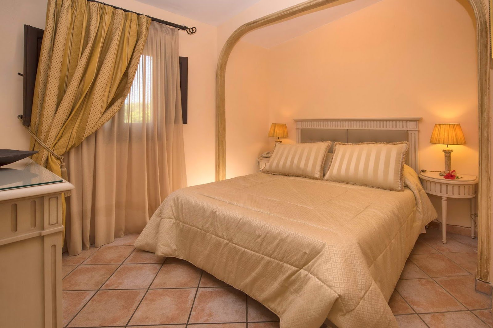 Foto 13 Castello di San Marco Charming Hotel & Spa Giardini Naxos, 12