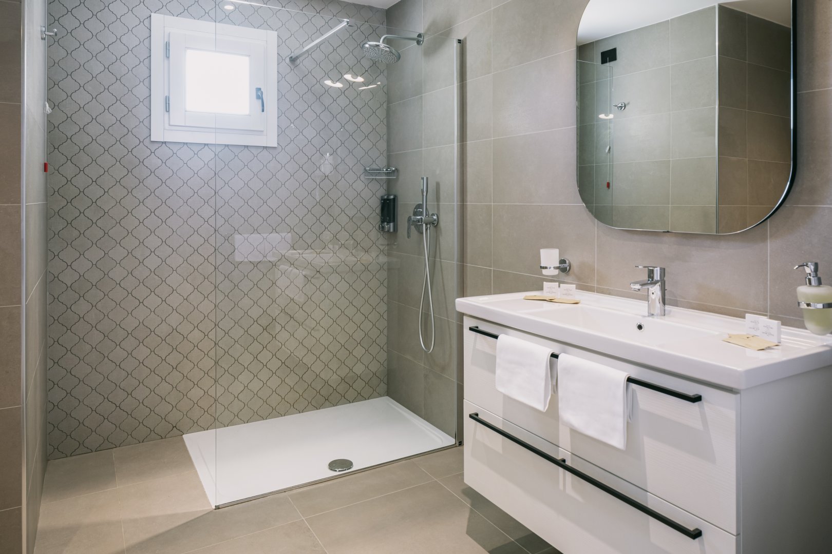 Foto 10 Mangia's Himera Resort Campofelice di Roccella, 09