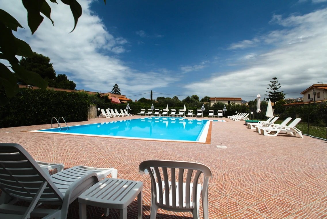 Campofelice di Roccella, 01