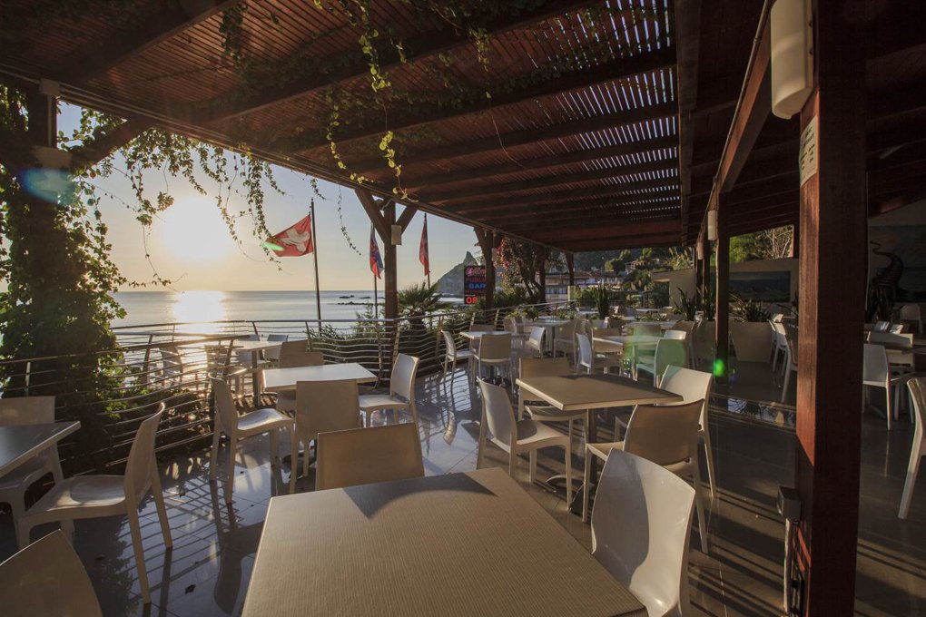 Foto 9 Hotel Village Eden Capo Vaticano, 08