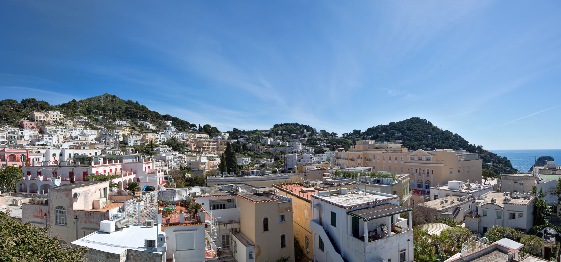 Foto 2 Gatto Bianco Hotel & SPA Capri, 01