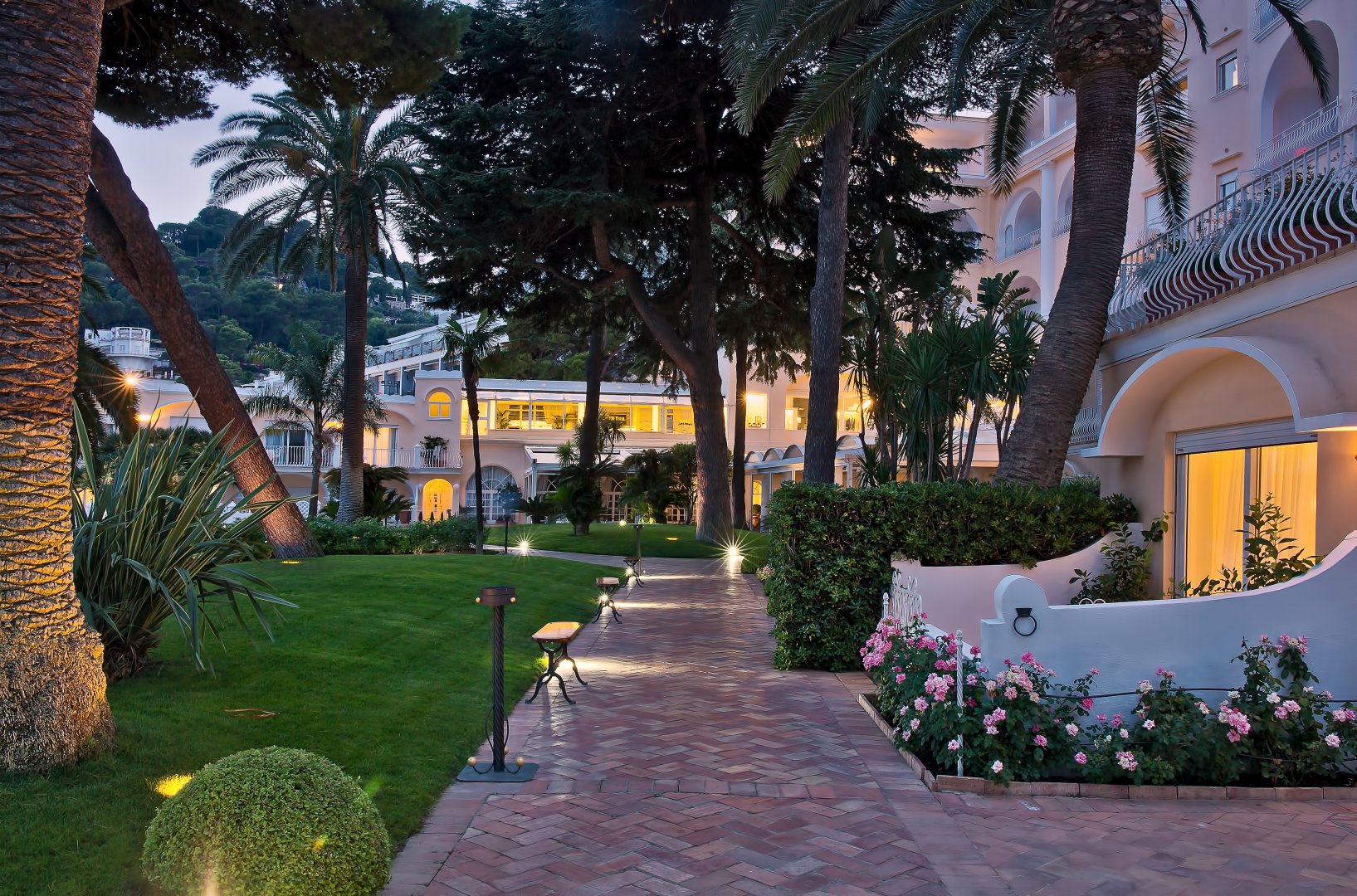 Foto 10 Grand Hotel Quisisana Capri, 09