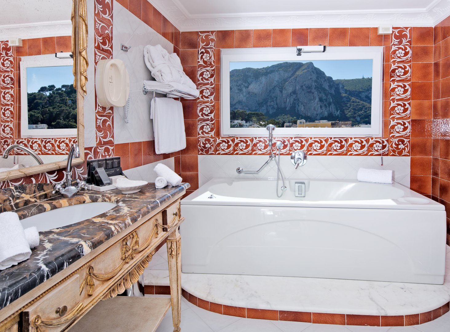 Foto 25 Grand Hotel Quisisana Capri, 24