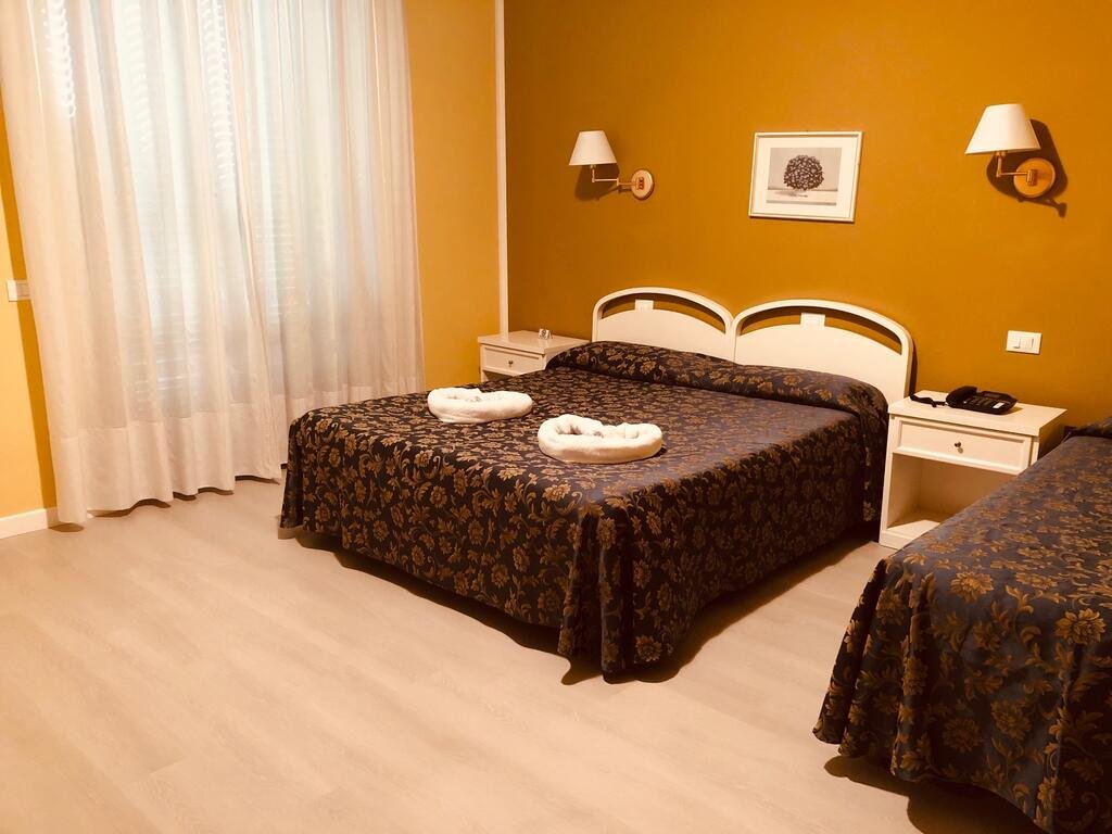 Foto 8 Hotel Duca della Corgna Castiglione del Lago, 07