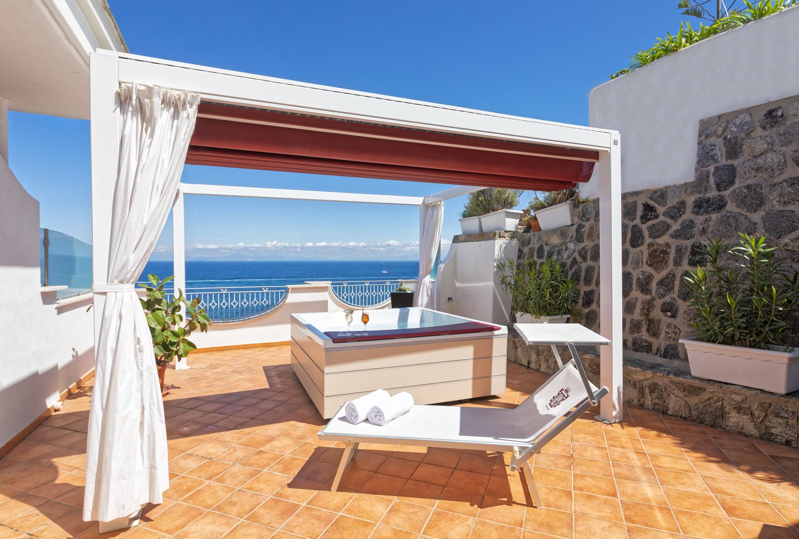 Foto 4 La Madonnina Hotel & Sea Casamicciola Terme, 03