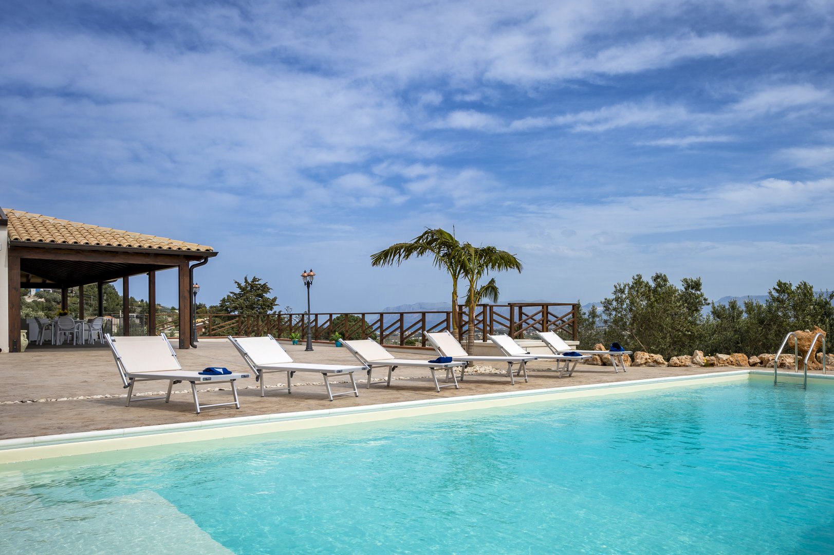 Foto 6 Villa Mari e Monti Castellammare del Golfo, 05