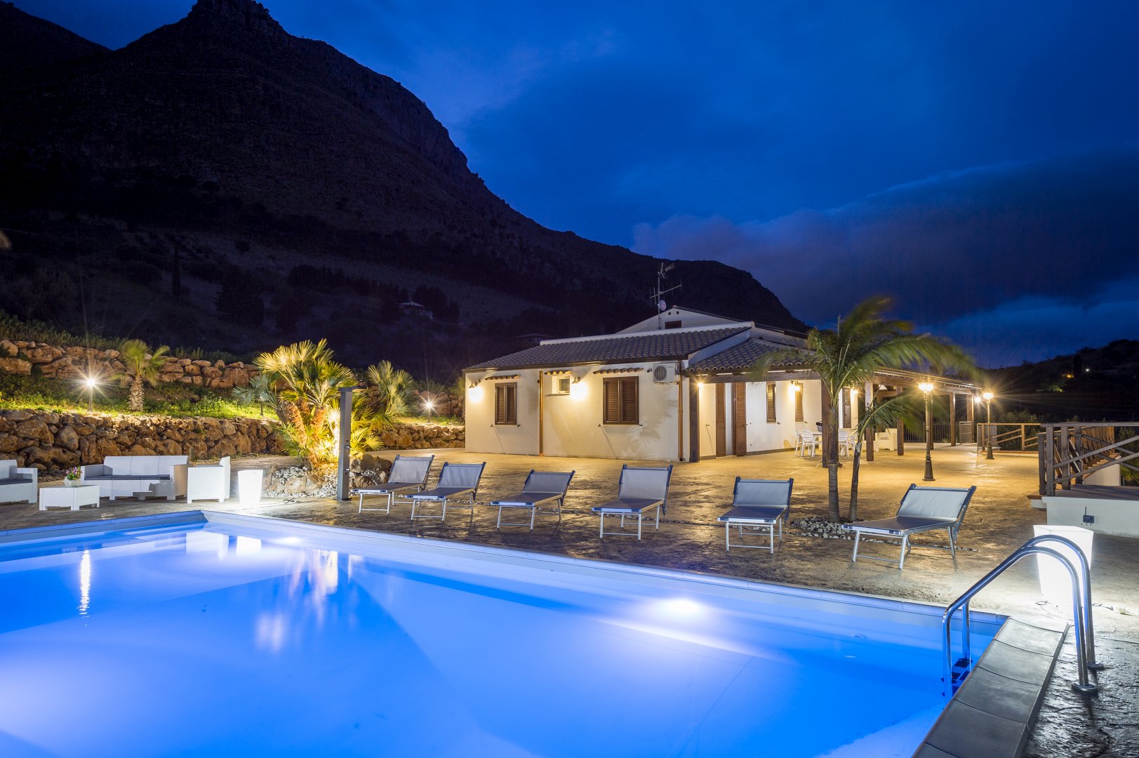 Foto 15 Villa Mari e Monti Castellammare del Golfo, 14