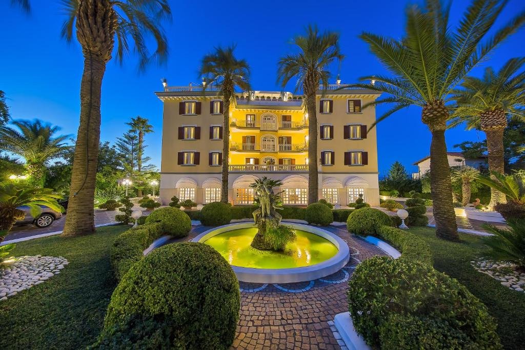 Castellammare di Stabia, 01