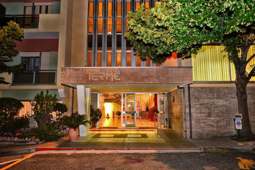 Foto 4 Grand Hotel delle Terme Luigiane Cosenza, 03
