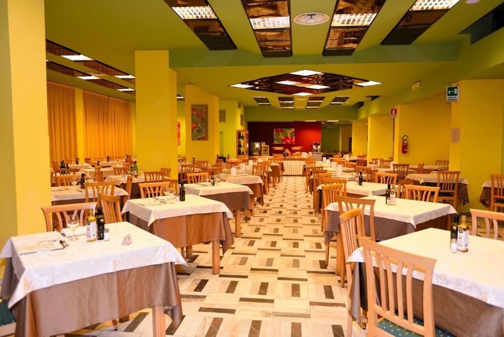 Foto 16 Grand Hotel delle Terme Luigiane Cosenza, 15
