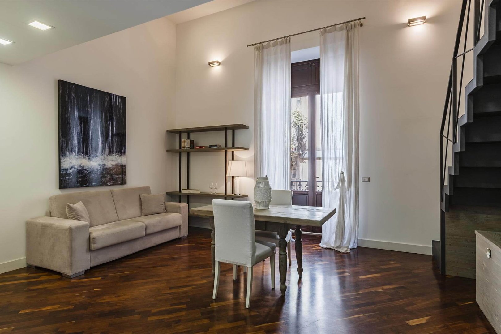 Foto 2 Ferrini Home Via Monte Sant'Agata Catania, 01