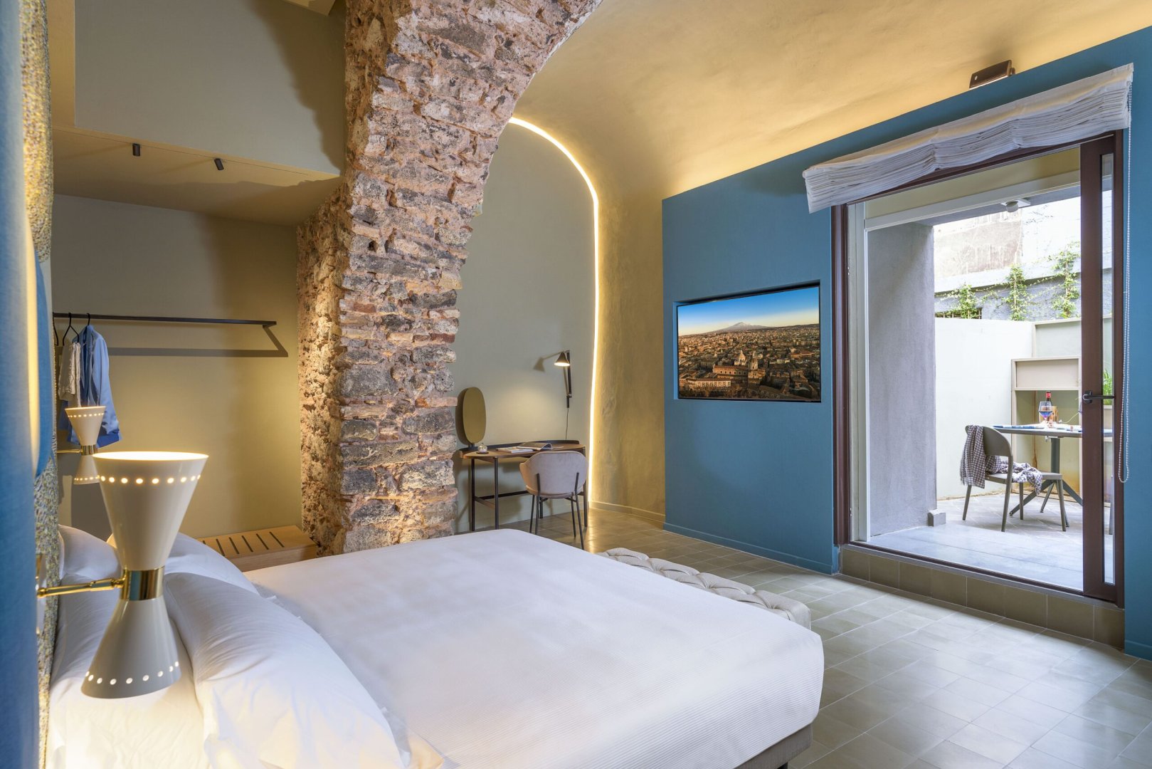 Foto 11 Bastio Private Suites Catania, 10