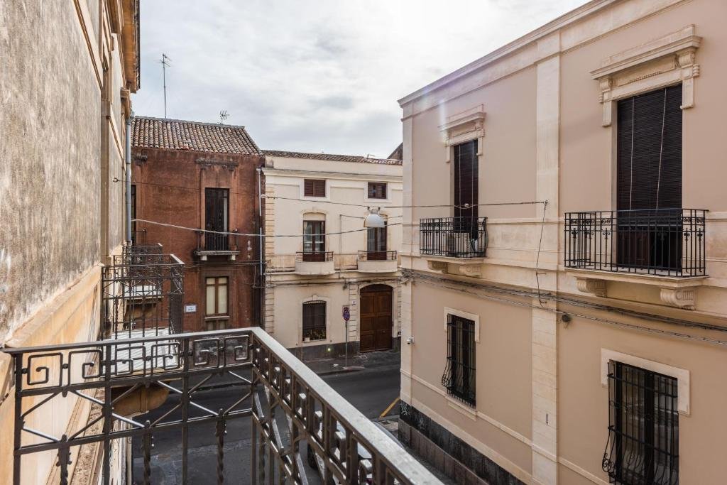 Foto 16 Ferrini Home Firenze 70 Catania, 15