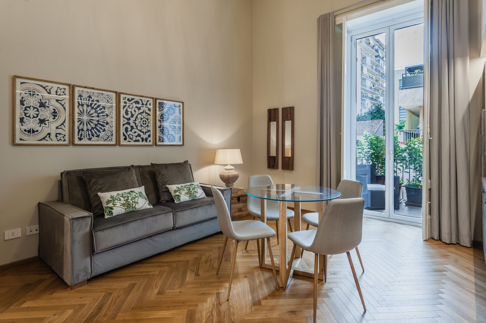 Foto 2 Ferrini Home Riso 74 Catania, 01