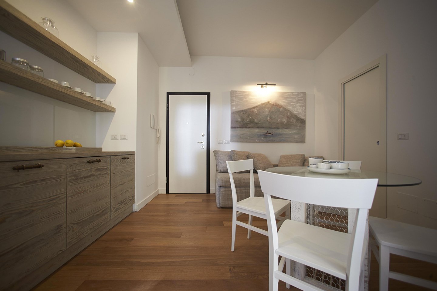 Foto 3 Ferrini Home Suites Catania, 02