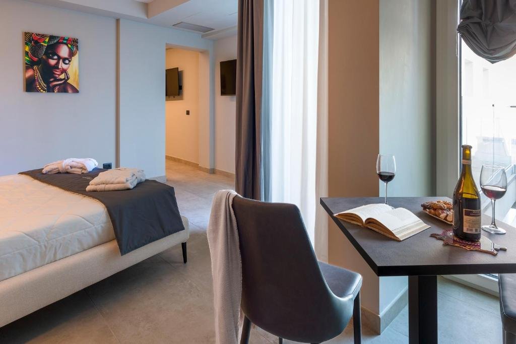 Foto 9 Emerald Hotel Residence Cefalù, 08