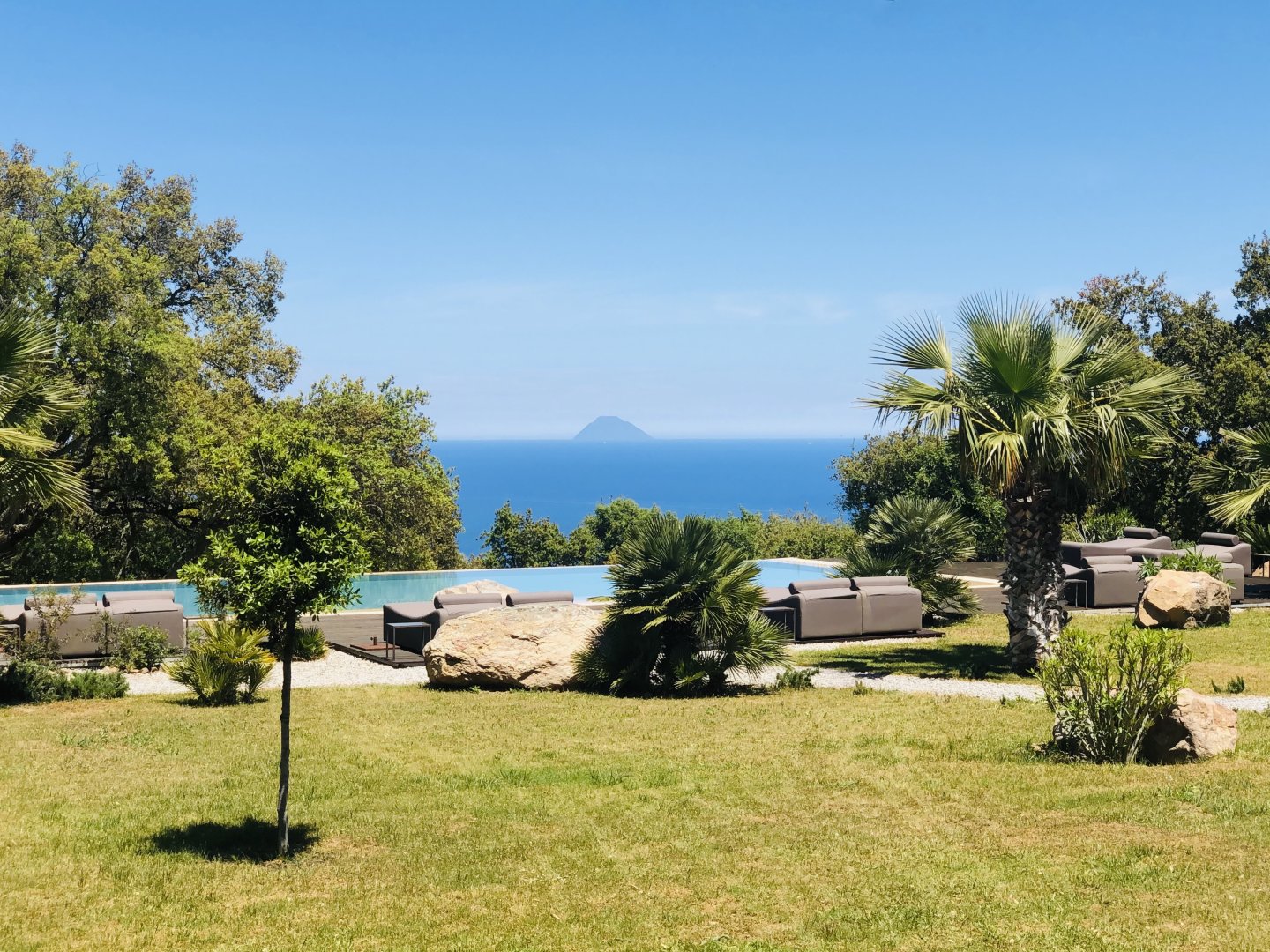 Foto 32 Vallegrande Nature Resort Cefalù, 01