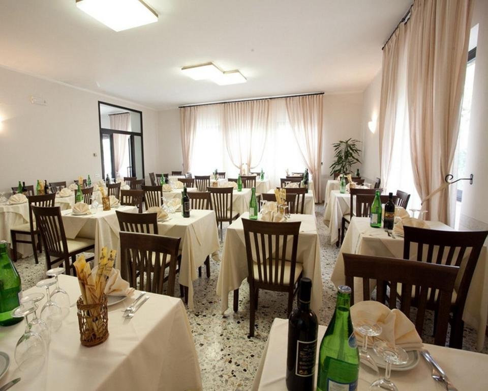 Foto 4 Hotel Perugina Chianciano Terme, 03