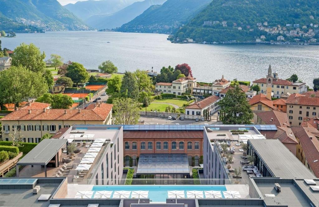 Foto 2 Hilton Lake Como Como, 01