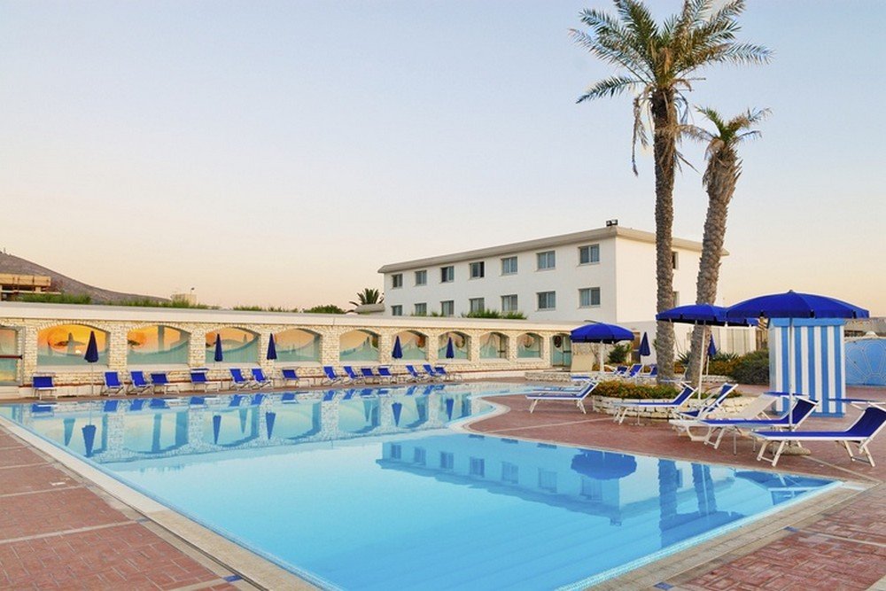 Foto 2 Baia dei Mulini Resort & SPA Erice, 01