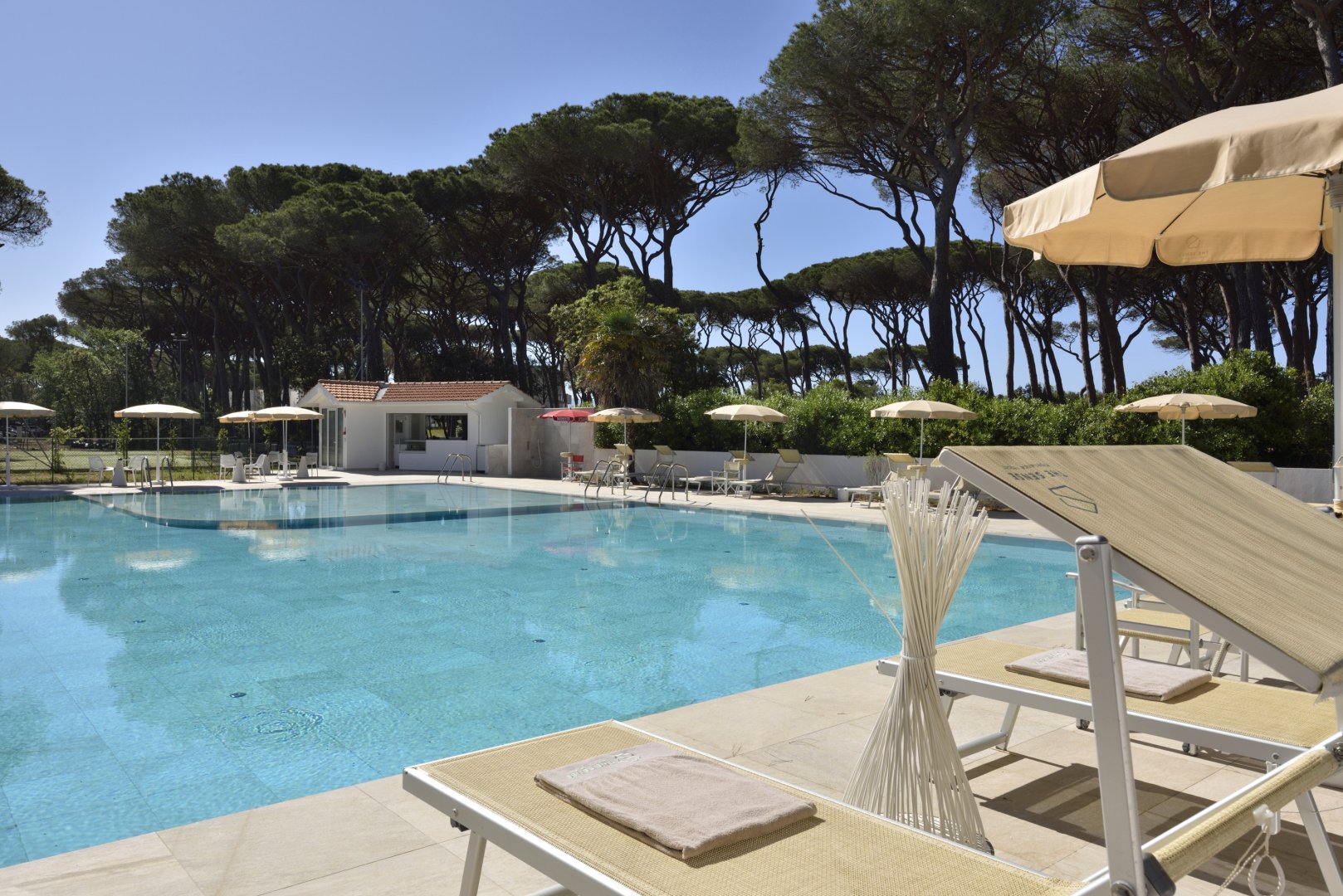 Foto 14 The Sense Experience Resort Follonica, 13