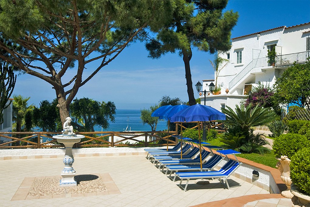 Foto 2 Boutique Hotel Villa Bianca Forio d'Ischia, 01