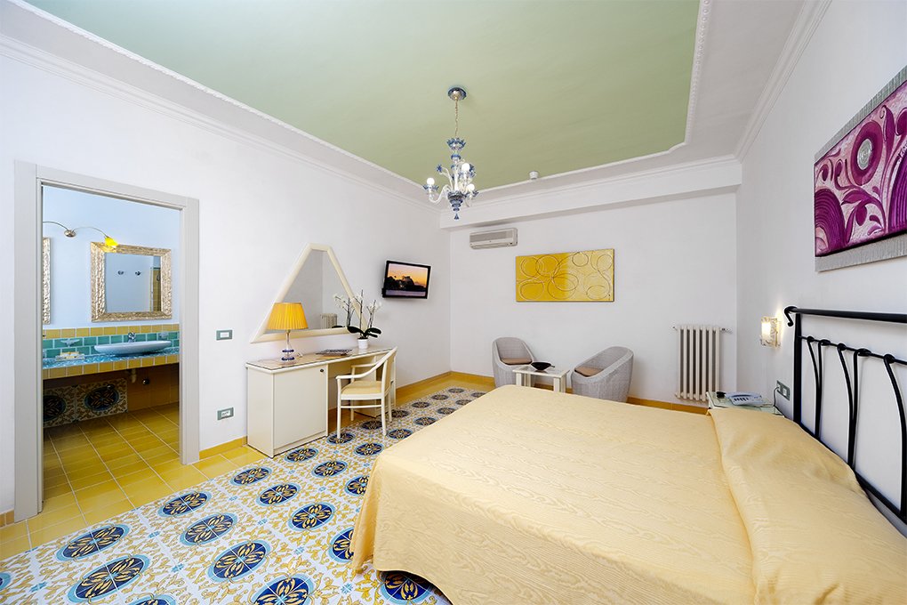 Foto 9 Boutique Hotel Villa Bianca Forio d'Ischia, 08