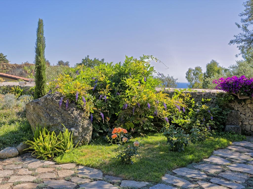 Foto 4 Costa del Capitano Seaside Villas Sant'Angelo - Serrara Fontana, 03