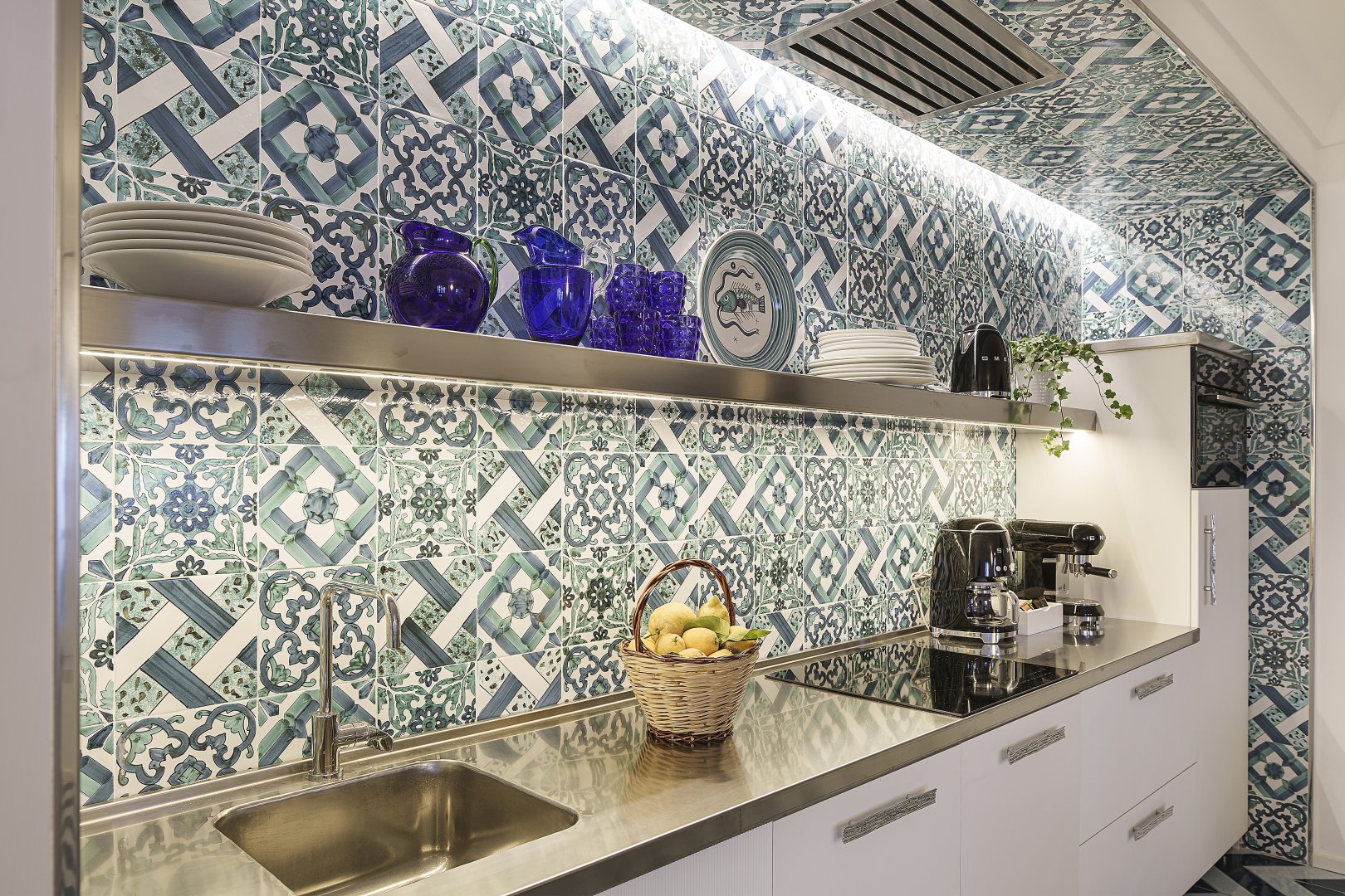 Foto 12 Costa del Capitano Seaside Villas Sant'Angelo - Serrara Fontana, 11